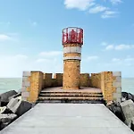 Gorgeous In Grand-Fort-Philippe
